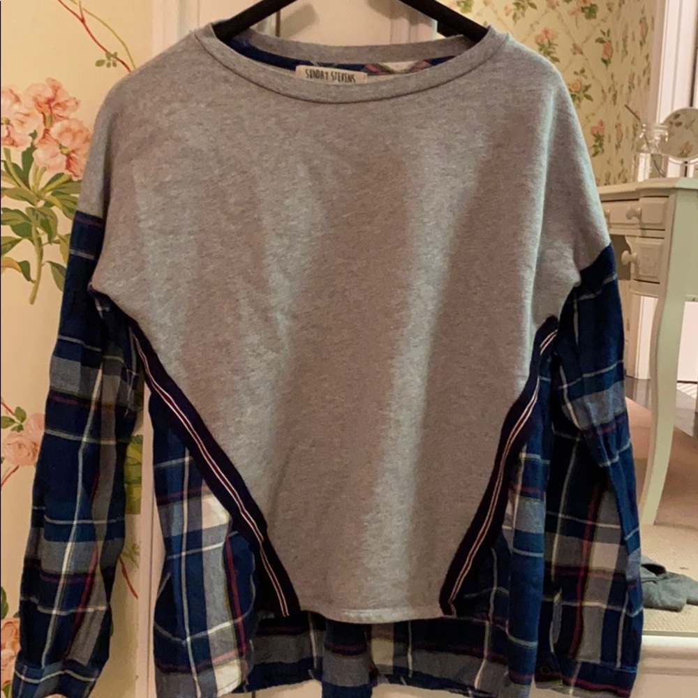 Sunday Stevens grey flannel sweatshirt ❤️